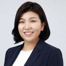 한국 코카-콜라, 첫 여성 CEO 시대 열었다…최수정 신임 대표이사 선임