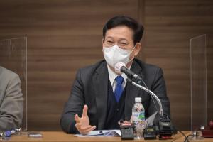"송영길이 고맙다고 했다" 돈봉투 스폰서 사업가 법정 증언...국힘 "조용히 수사에 임해야"